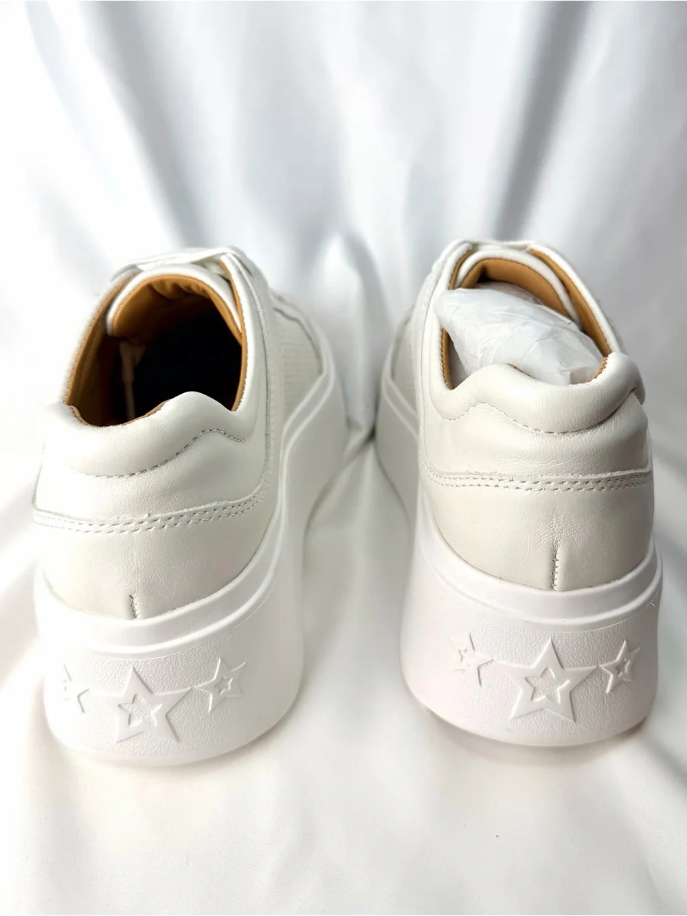 J Slides NYC White Leather Platform Sneakers Size 6 NIB